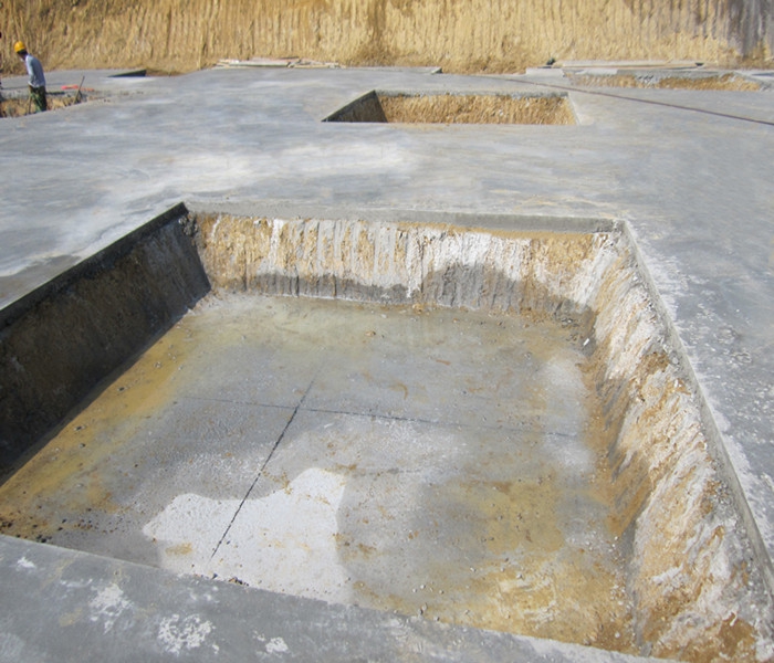 南昌市建筑設計研究院總部辦公大樓工程筏板基礎下柱墩找平、彈線